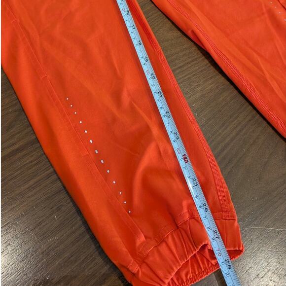 Lululemon W5FAQS Adapted State High-Rise Jogger *Airflow in Solar Orange, size 6 - Picture 8 of 8